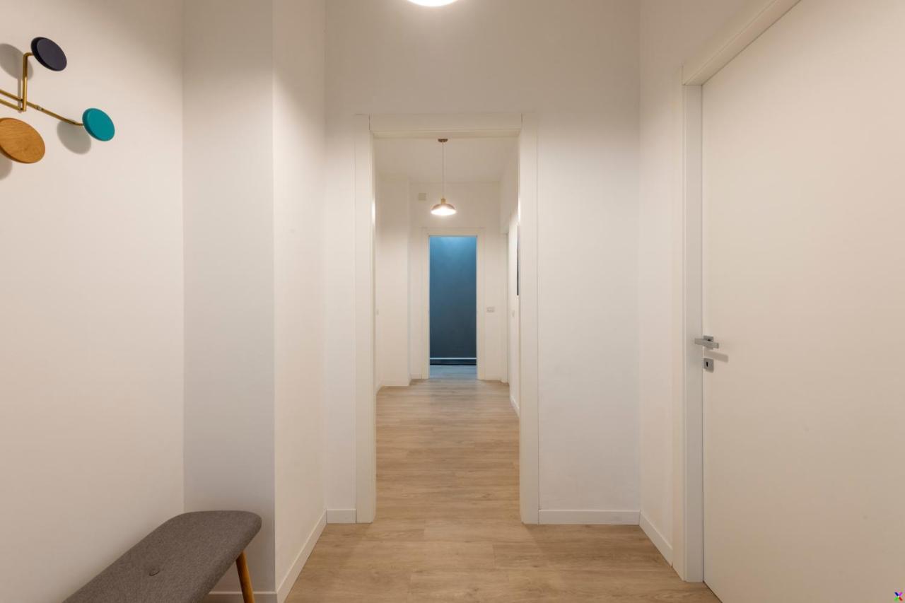 Bnbutler - Via Foppa 7 - 130 Mq In Posizione Strategica Milan Extérieur photo
